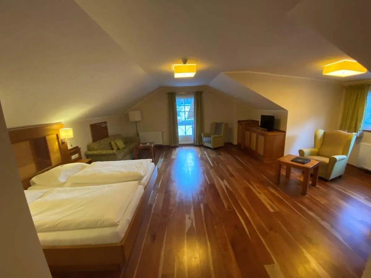*** Hotel Gasthof Schorn Sankt Leonhard  Oostenrijk