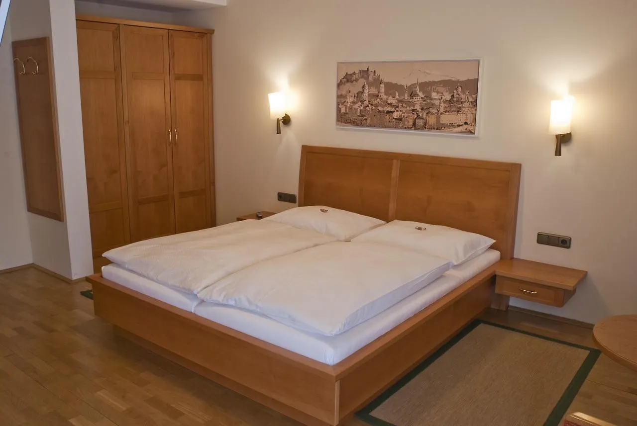 Hotel Gasthof Schorn Sankt Leonhard